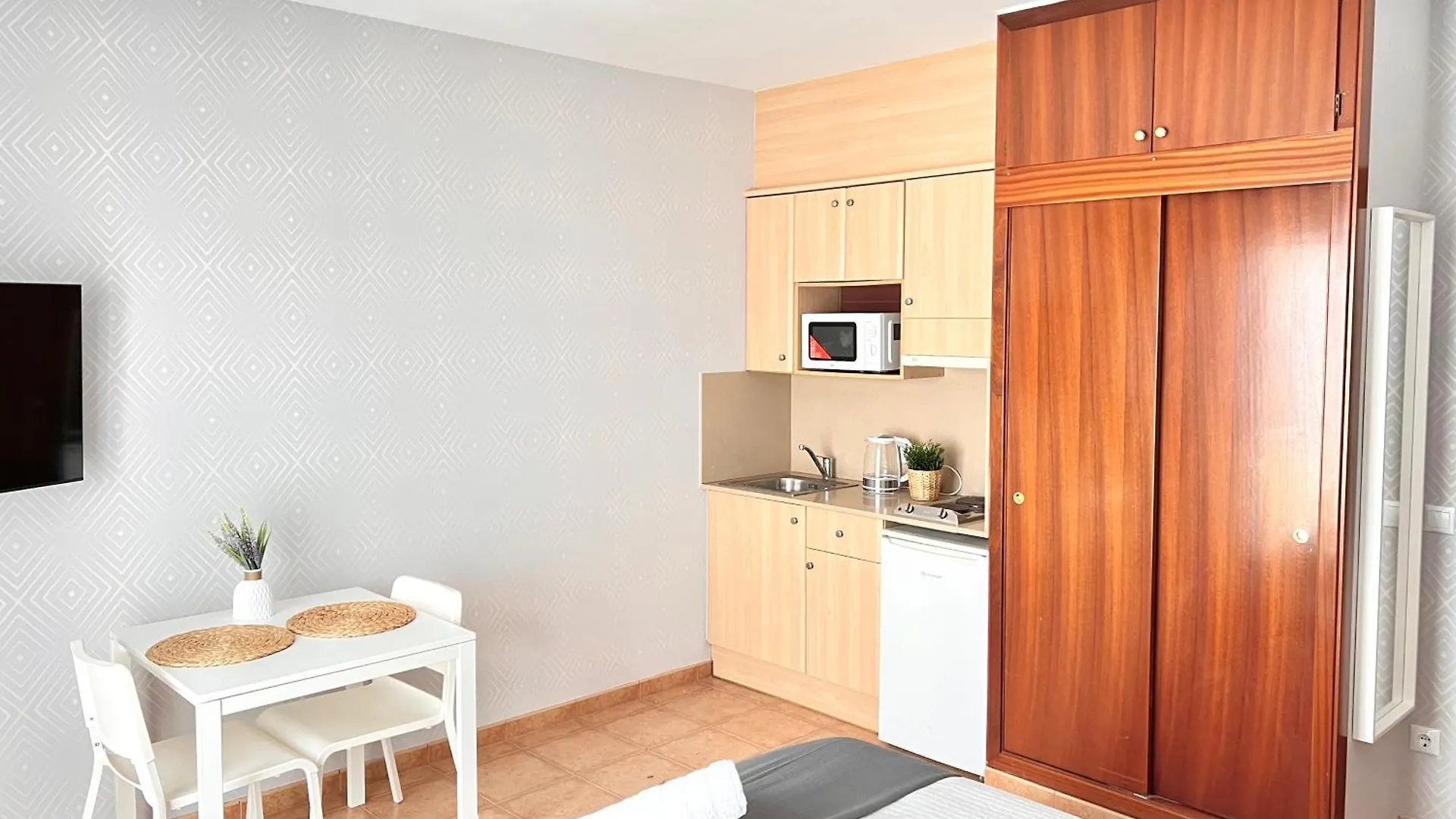 Oliva Studio 203 New 2024 Lloret de Mar 0*,  Spain